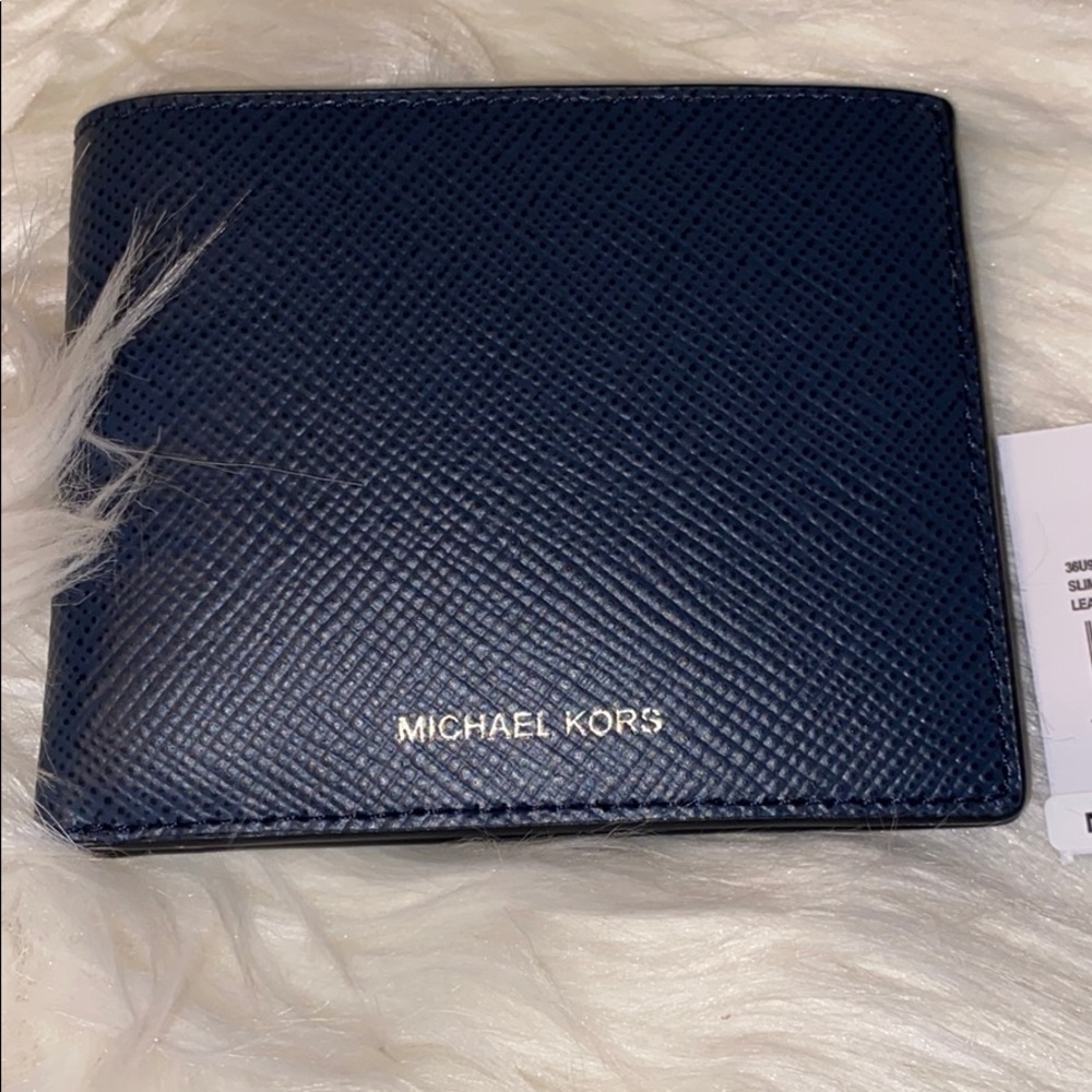 Michael Kors Slim Bifold